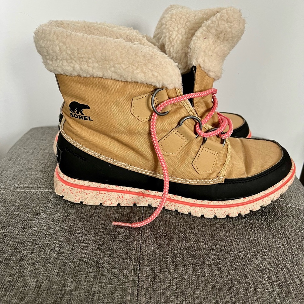 SOREL Waterproof Boots